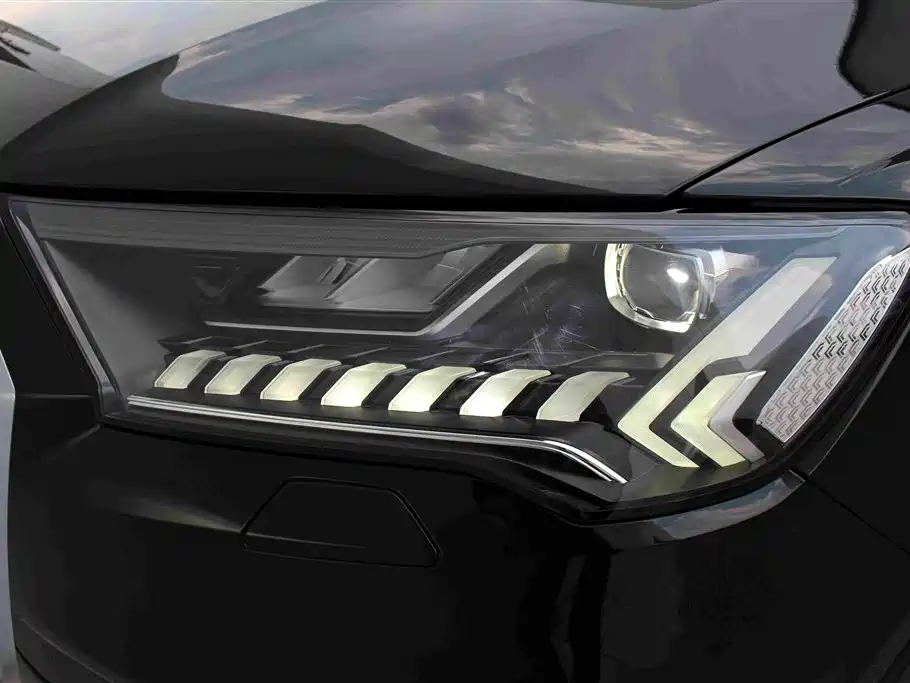 Photo 14 - Audi Q7
