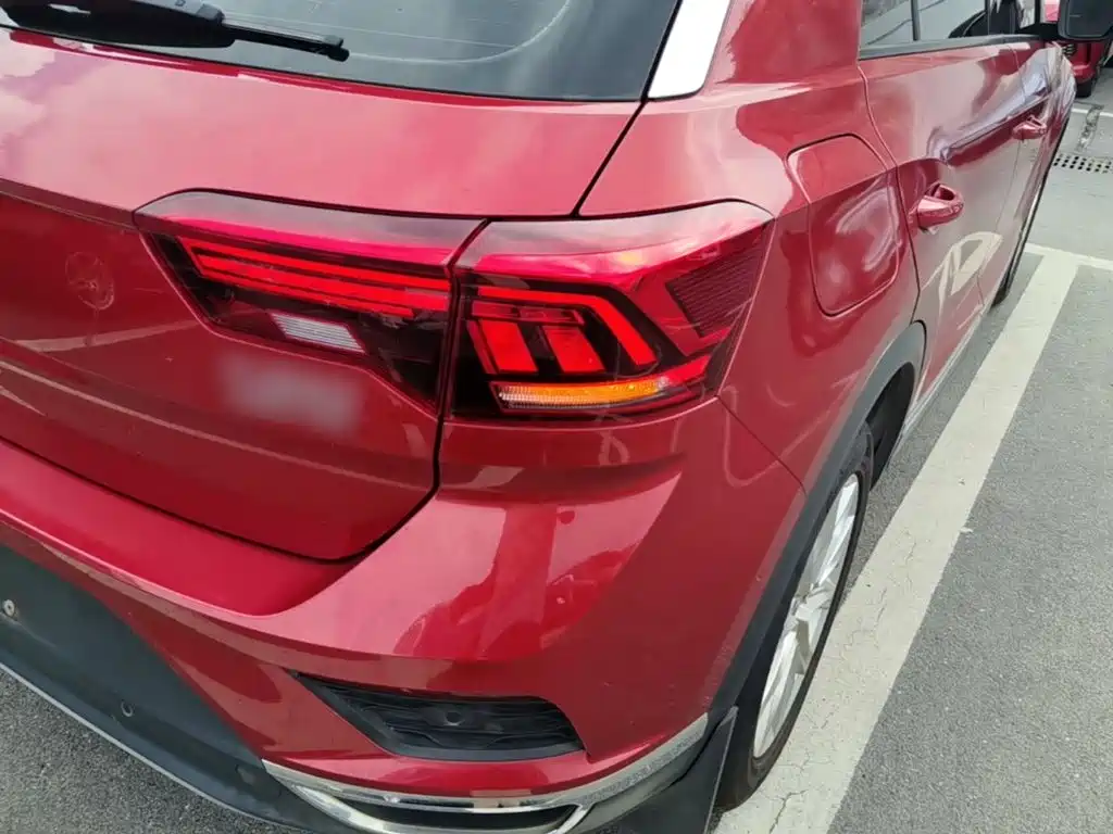 Фото 8 - Volkswagen T-ROC