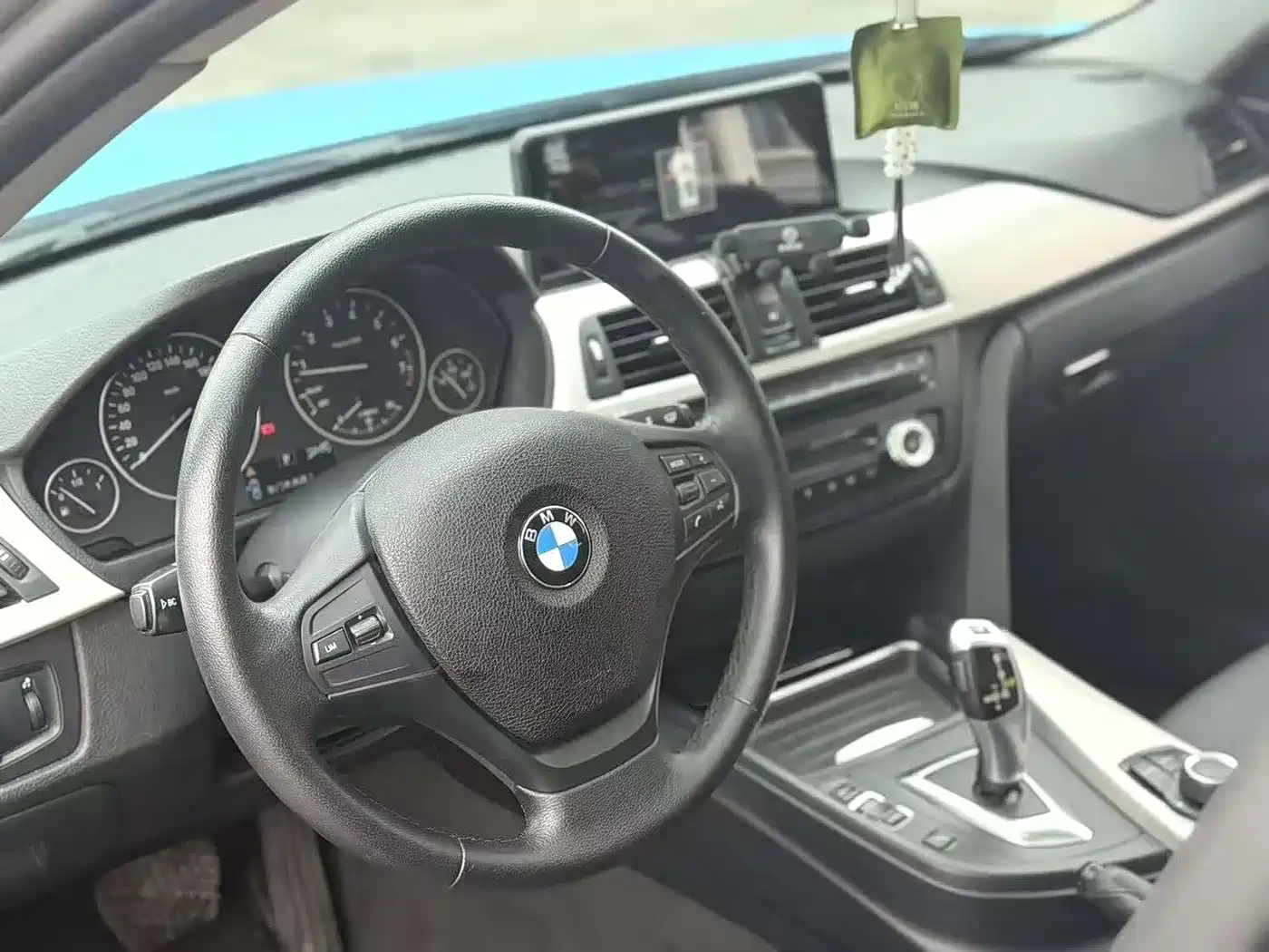 BMW 3 Series 2014 320Li Fashion фото 4