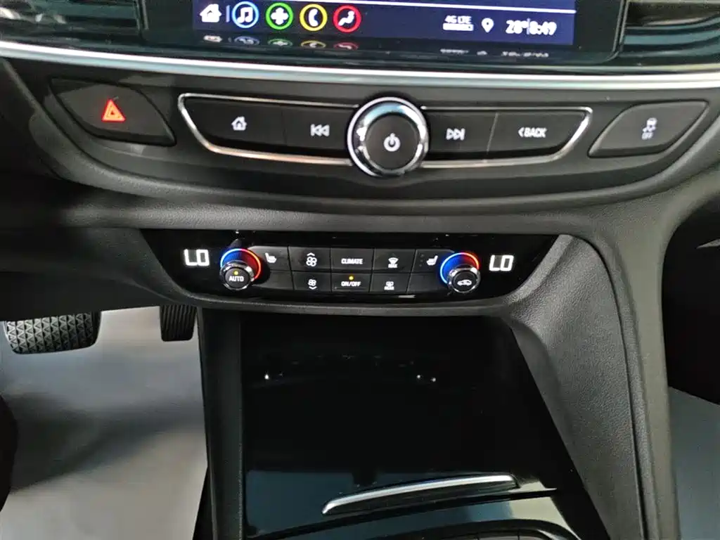 Buick Regal 2024 25T Ultra Comfort Edition фото 13