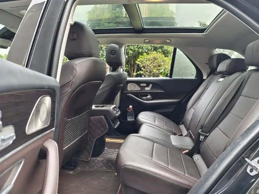 Mercedes-Benz GLE 2021 GLE 350 4MATIC Dynamic фото 8