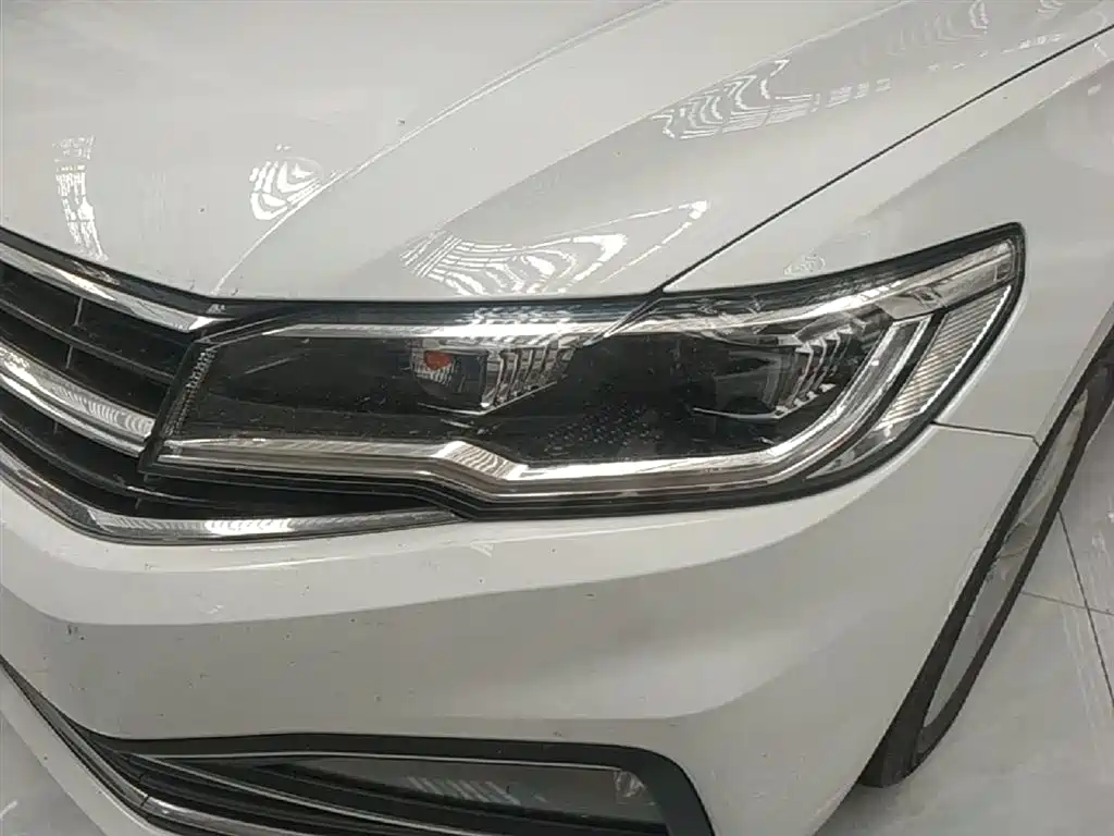 Volkswagen Bora 2020 1.5L Automatic Comfort фото 24