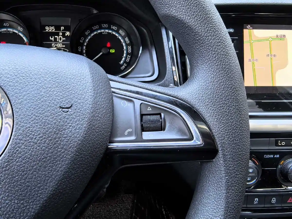 Škoda Kamiq 2020 Model 1.5L Automatic Comfort фото 15