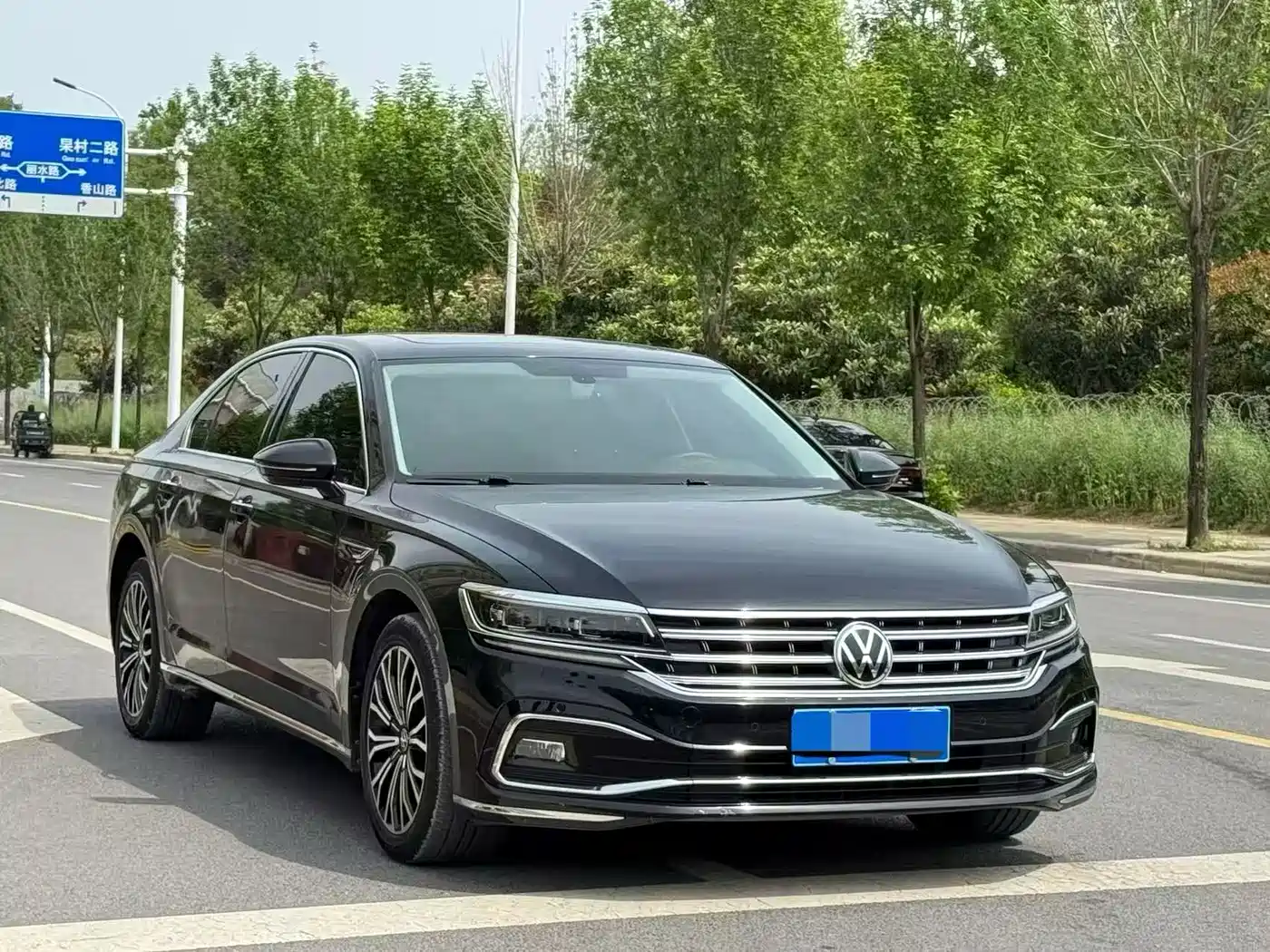 Volkswagen Phideon 2021 380TSI Luxury Edition фото 3