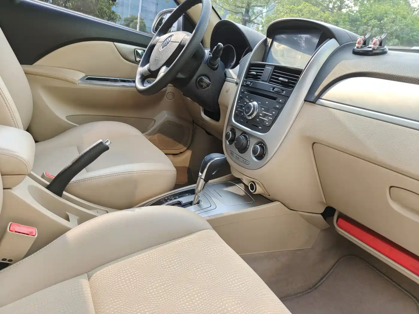 Buick Excelle 2013 1.5L Automatic Classic фото 16