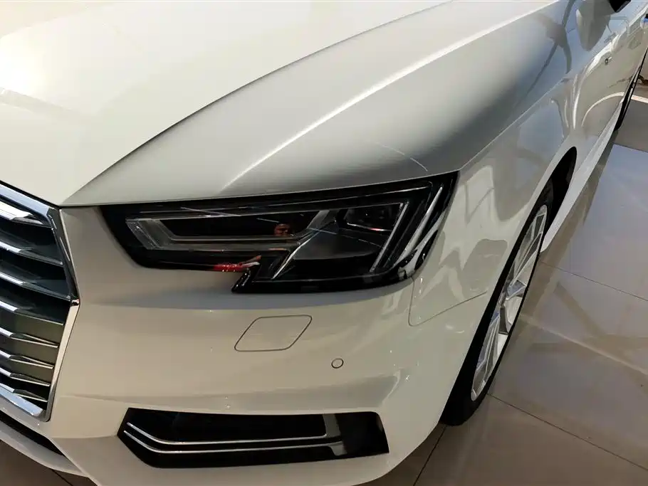 Audi A4L 2018 30th Anniversary 40 TFSI Fashion фото 5
