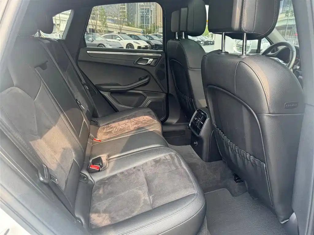 Porsche Macan 2014 Macan 2.0T фото 9