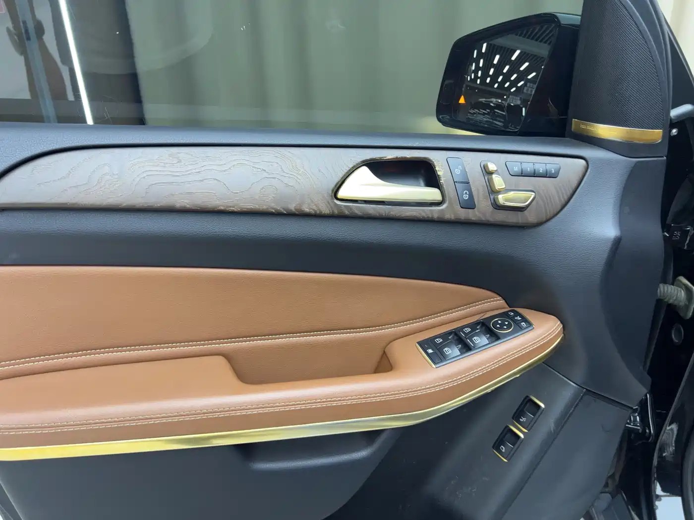 Mercedes-Benz GLS 2017 GLS 500 4MATIC фото 9