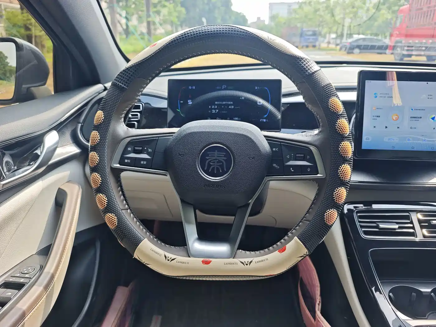 Фото 15 - BYD Qin PLUS