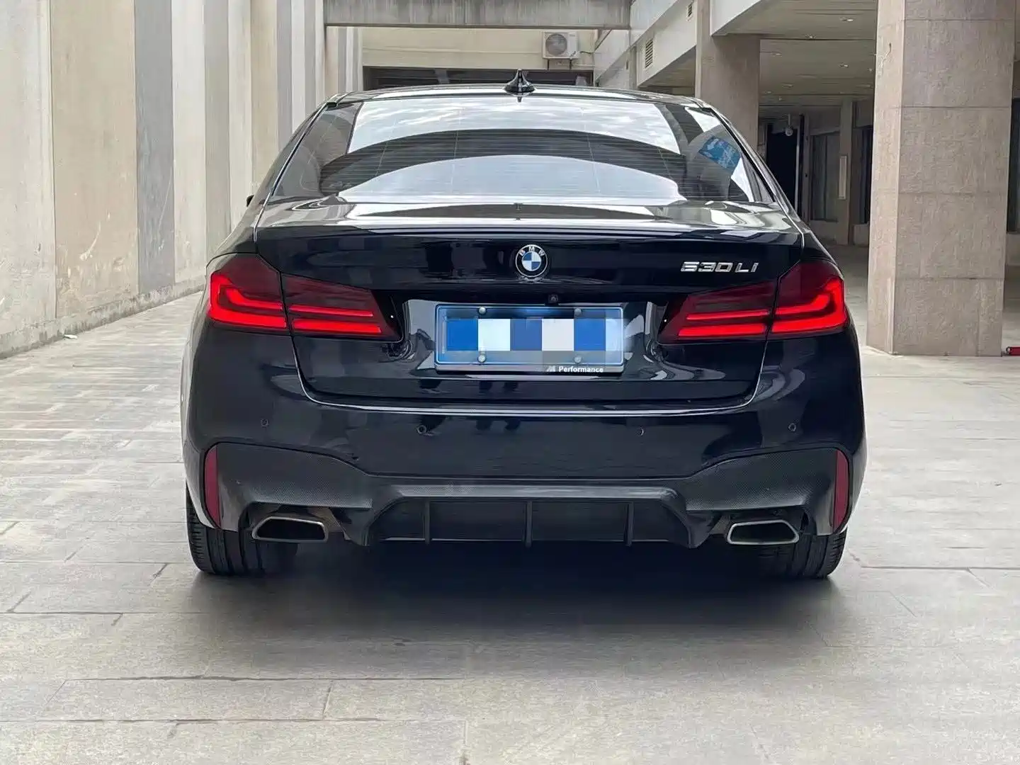 صورة 7 - BMW 5 Series