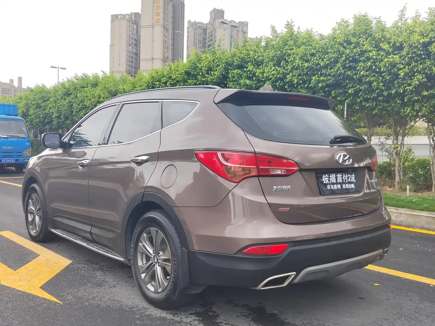Hyundai Santa Fe 2014 2013 Model 2.4L Automatic 2WD Smart
