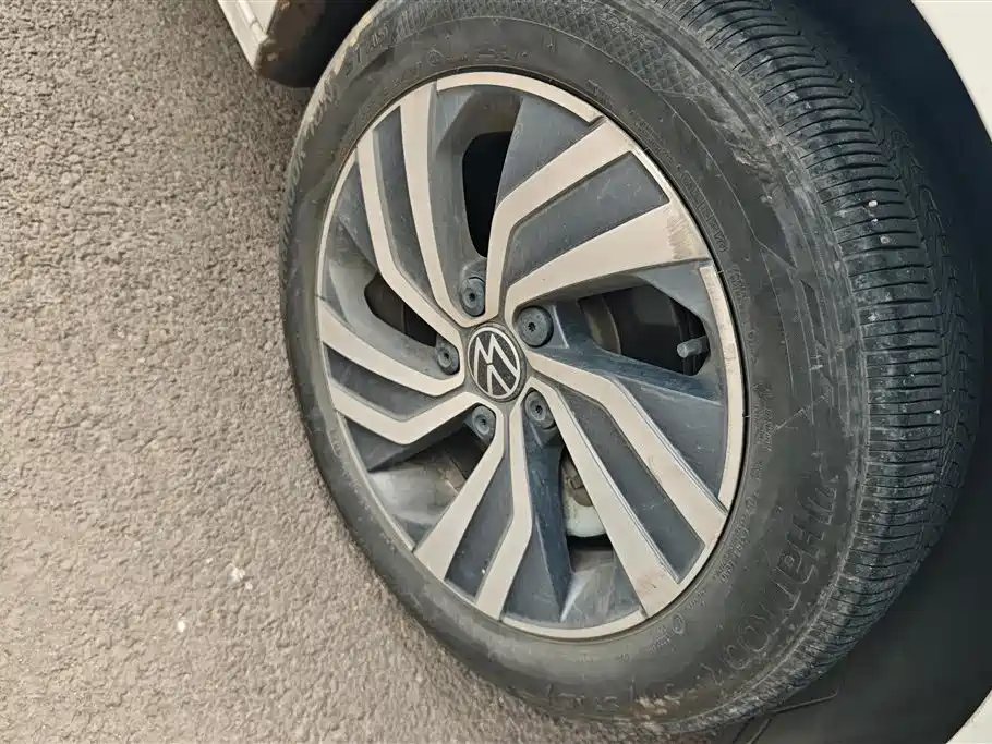 Volkswagen Bora 2023 200TSI DSG Smart Edition фото 6