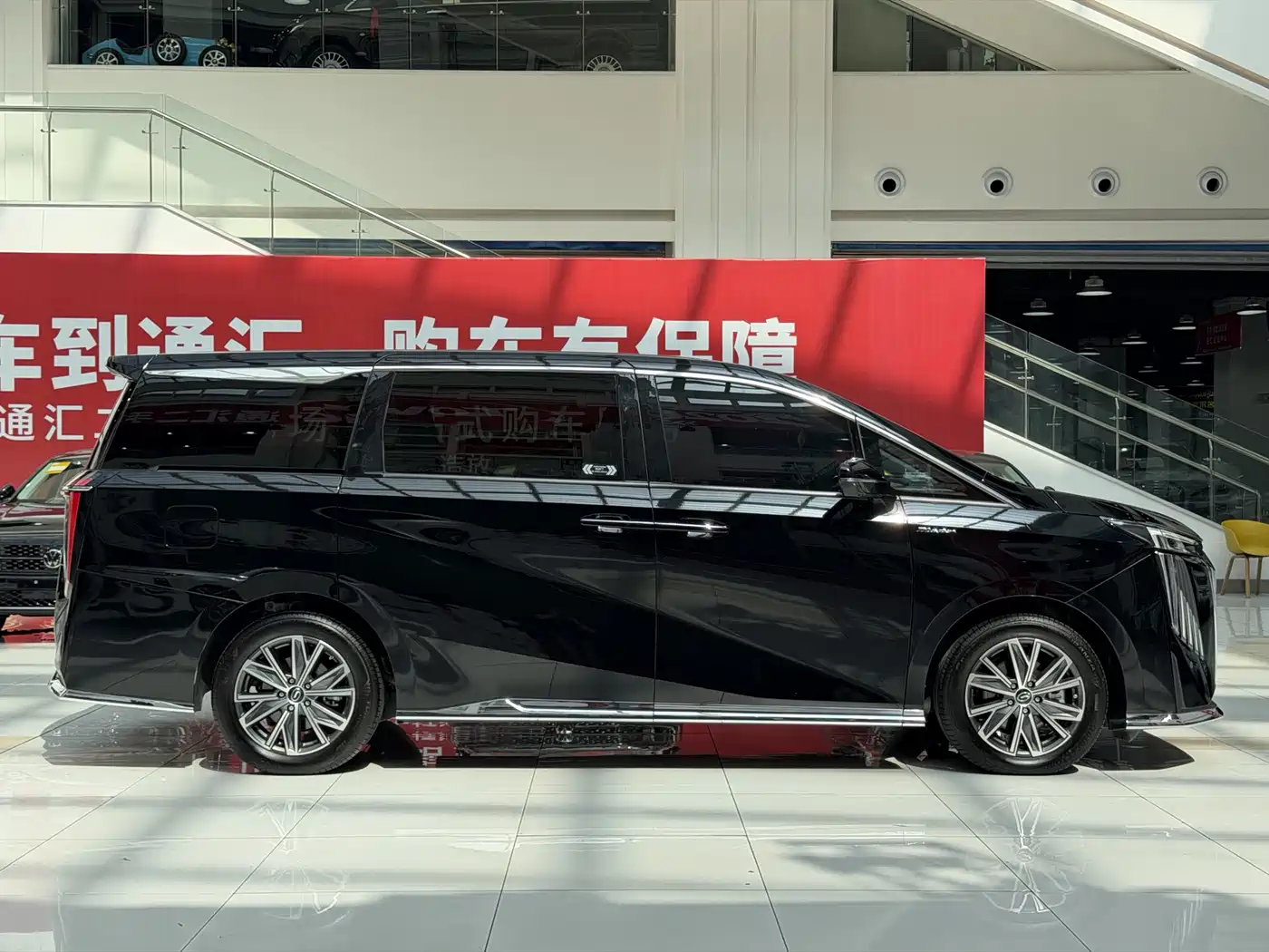 GAC Trumpchi Trumpchi M8 2024 Master Series 400T Premium Edition фото 6