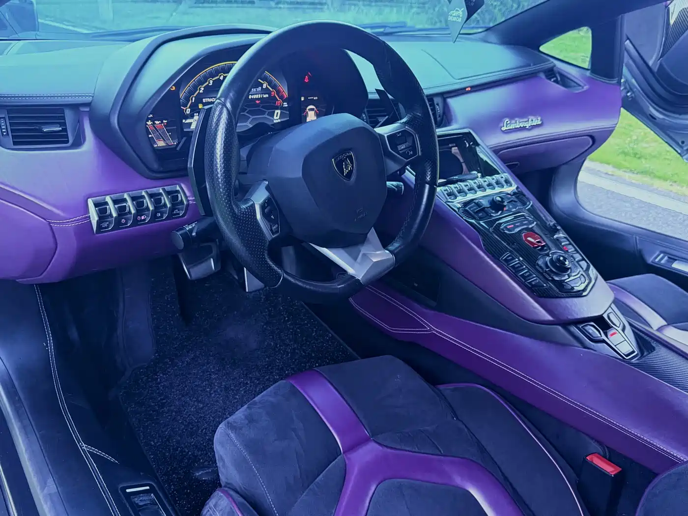 Lamborghini Aventador 2014 2011 LP 700-4