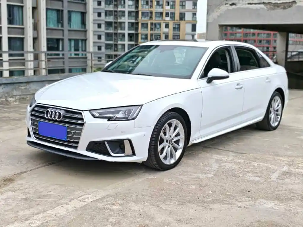 Audi A4L 2019 40 TFSI Fashion (China V)
