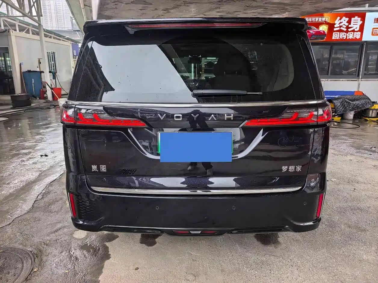 Voyah Auto Voyah Dreamer 2024 PHEV Extended Range Premium Edition фото 9
