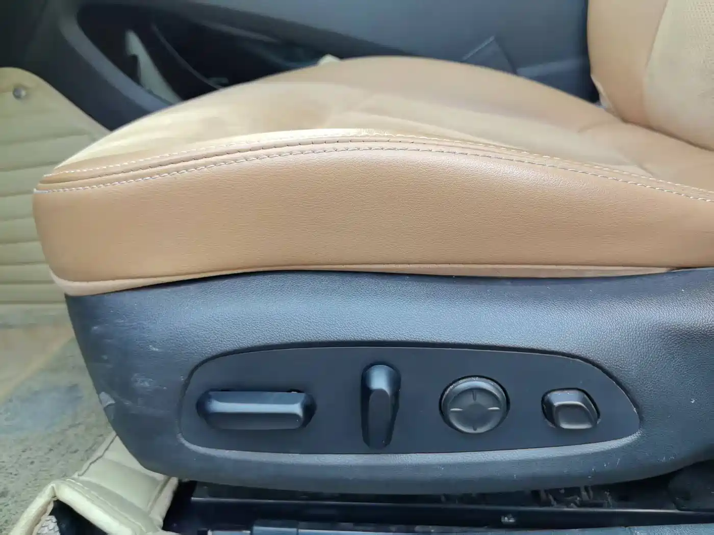 Buick LaCrosse 2021 652T Premium Edition фото 7