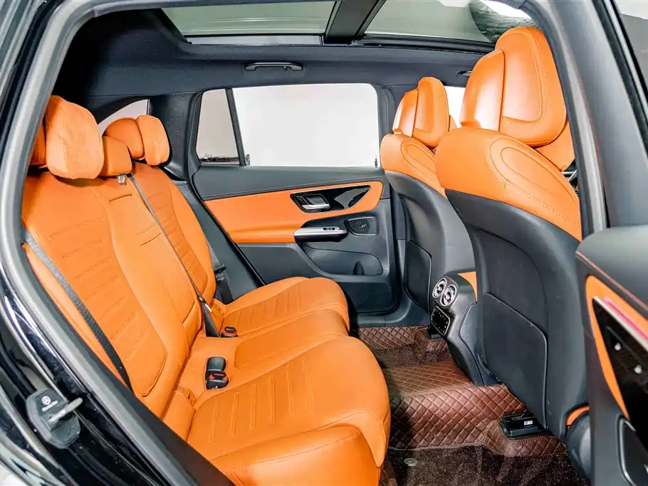 Mercedes-Benz GLC 2025 Facelift GLC 300 L 4MATIC Dynamic 5-seater фото 19