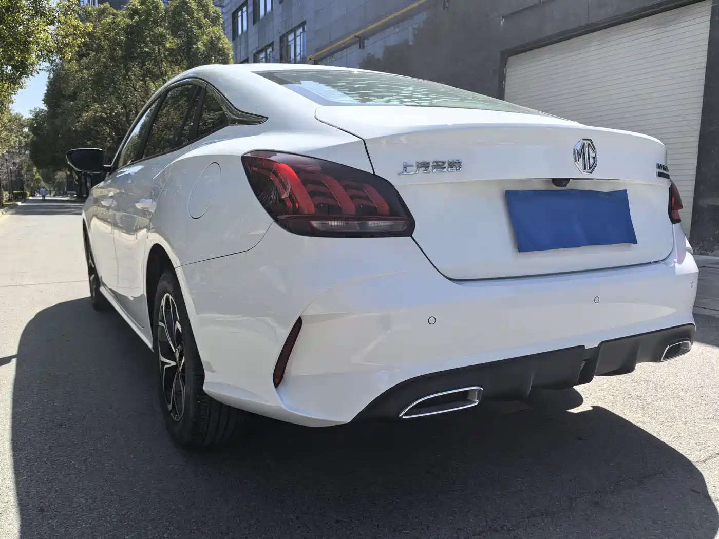 MG MG5
