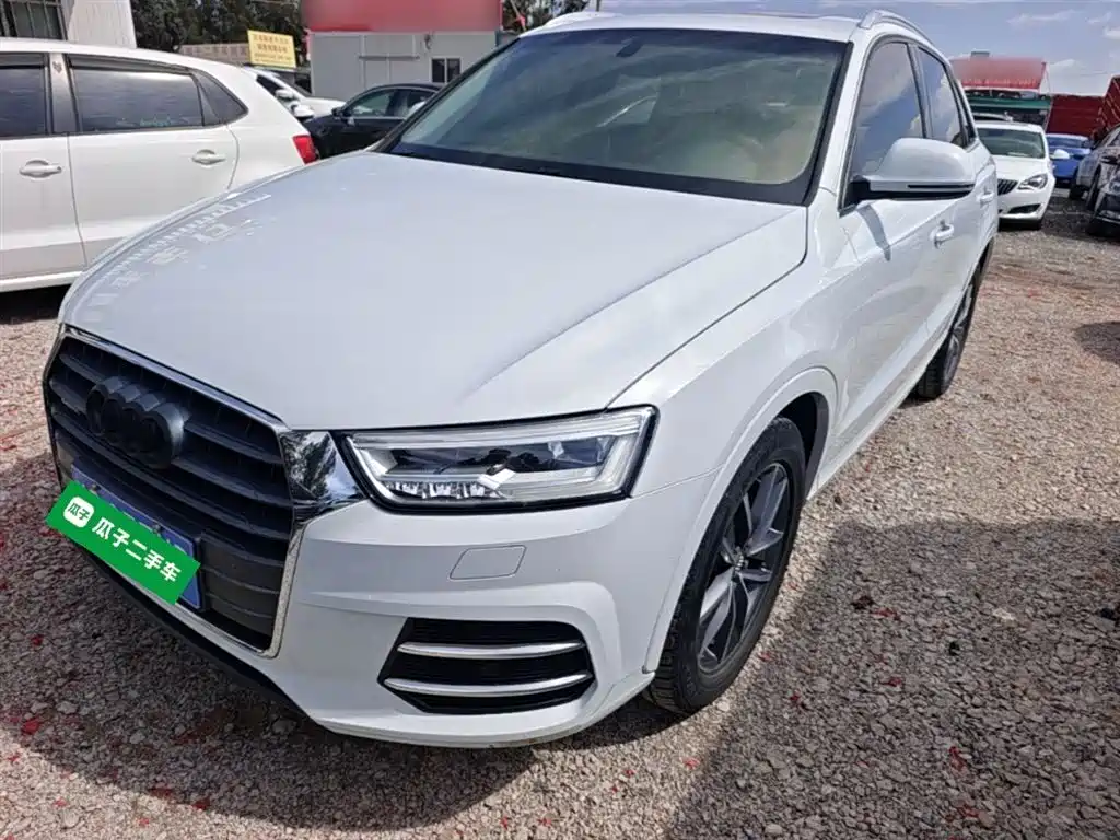 Audi Q3 2017 40 TFSI quattro AWD Sport