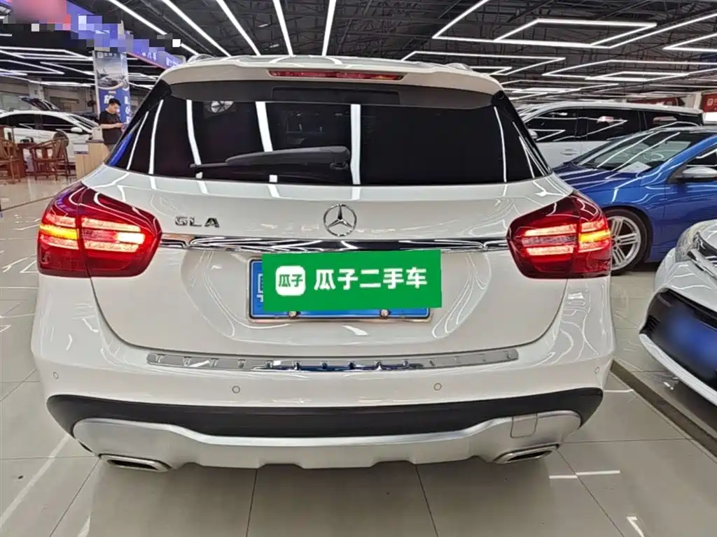 Mercedes-Benz GLA 2019 GLA 200 Dynamic фото 6