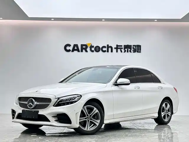 Mercedes-Benz C-Class 2020