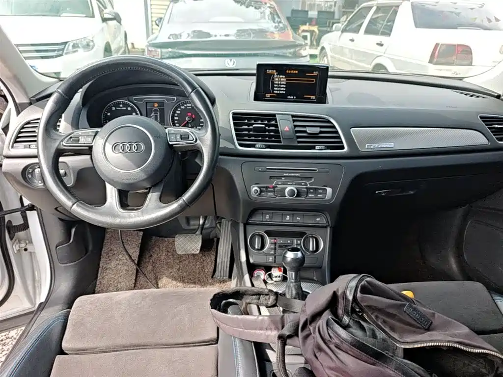 Audi Q3 2017 40 TFSI quattro AWD Sport фото 10