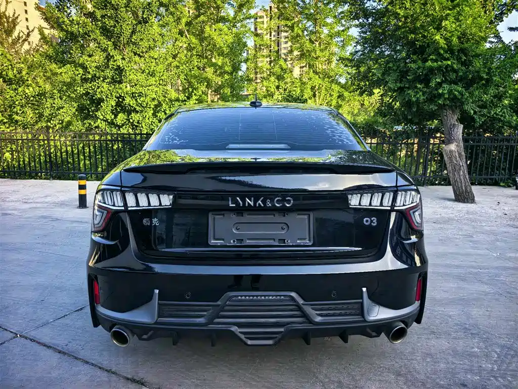 Lynk & Co 03 2020 1.5TD DCT Power Edition фото 4