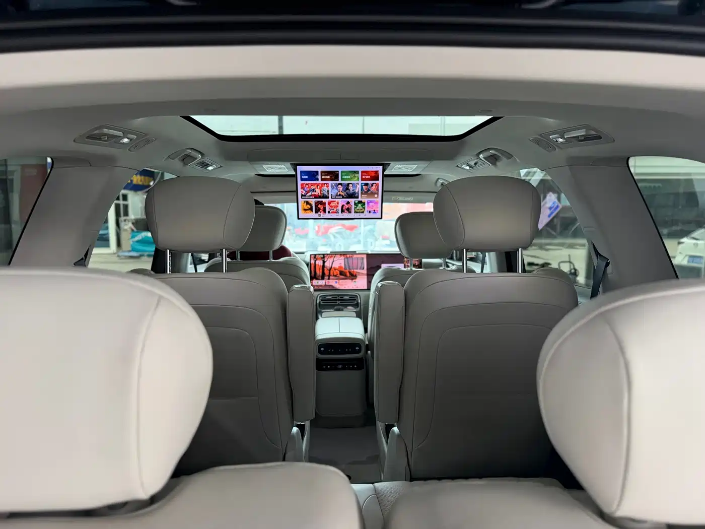 Geely Galaxy Galaxy M9 2025 2025 Model 230km 2WD Explorer+ Edition