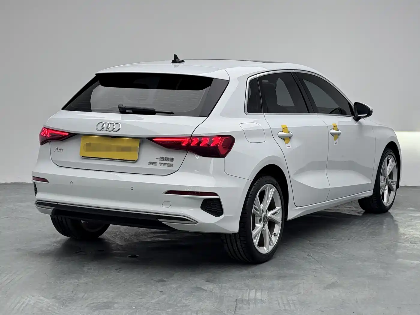 Audi A3 2021 Sportback 35 TFSI Fashion Elegance фото 4