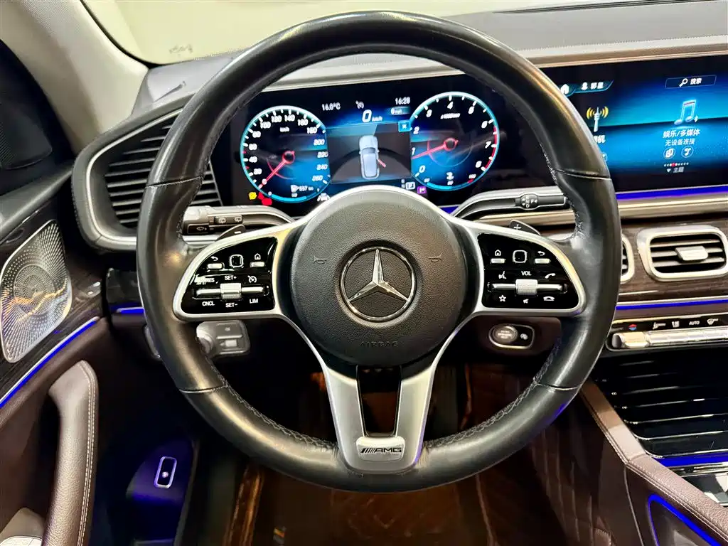 Mercedes-Benz GLE 2022 GLE 350 4MATIC Fashion фото 24