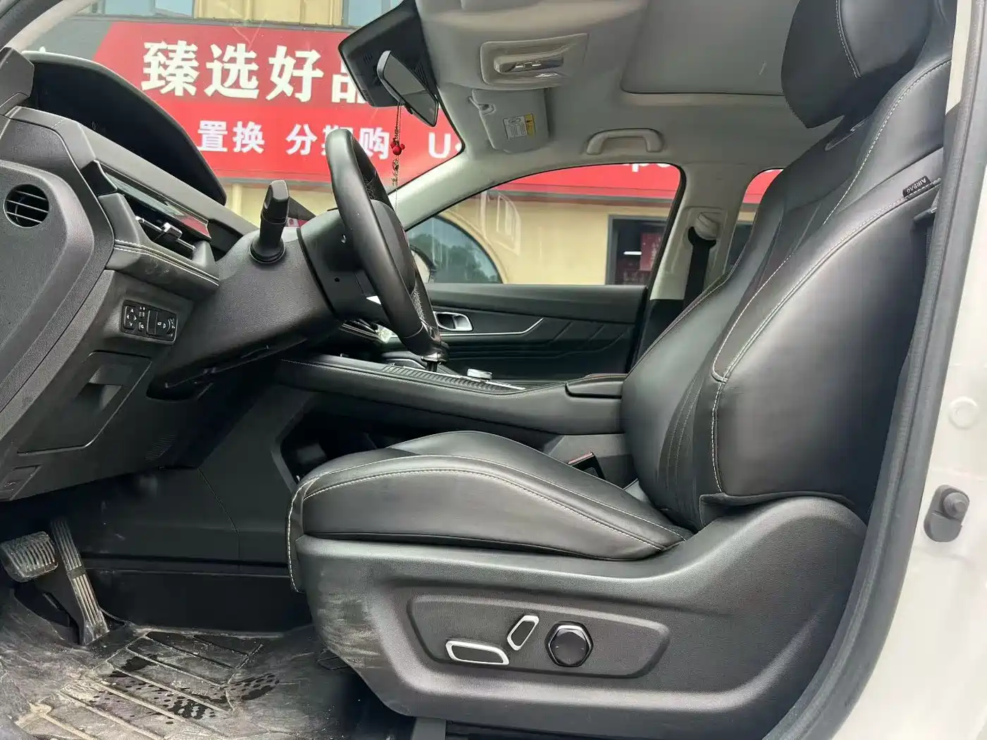 Changan UNI-K 2024 2024 2.0T FWD Premium
