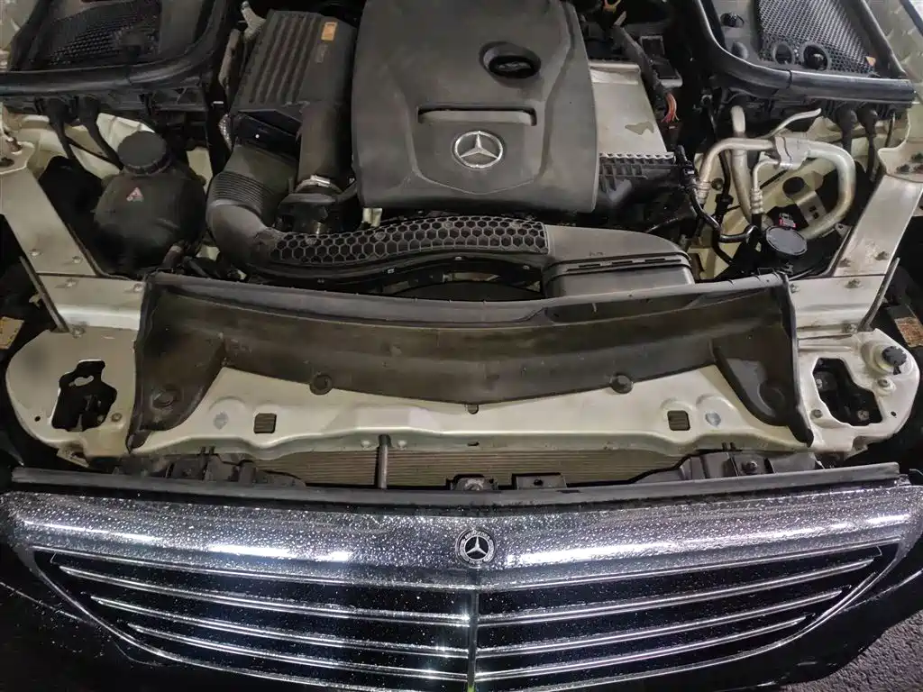 Mercedes-Benz E-Class 2018 Facelift E 200 L Sport фото 11