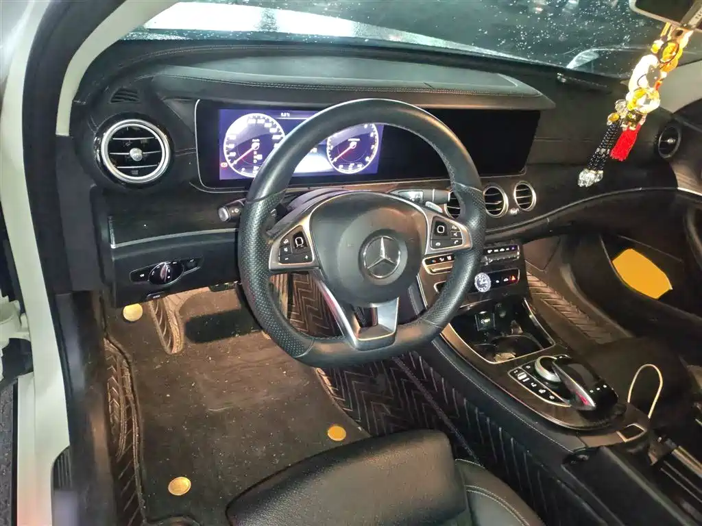Mercedes-Benz E-Class 2018 Facelift E 200 L Sport фото 13