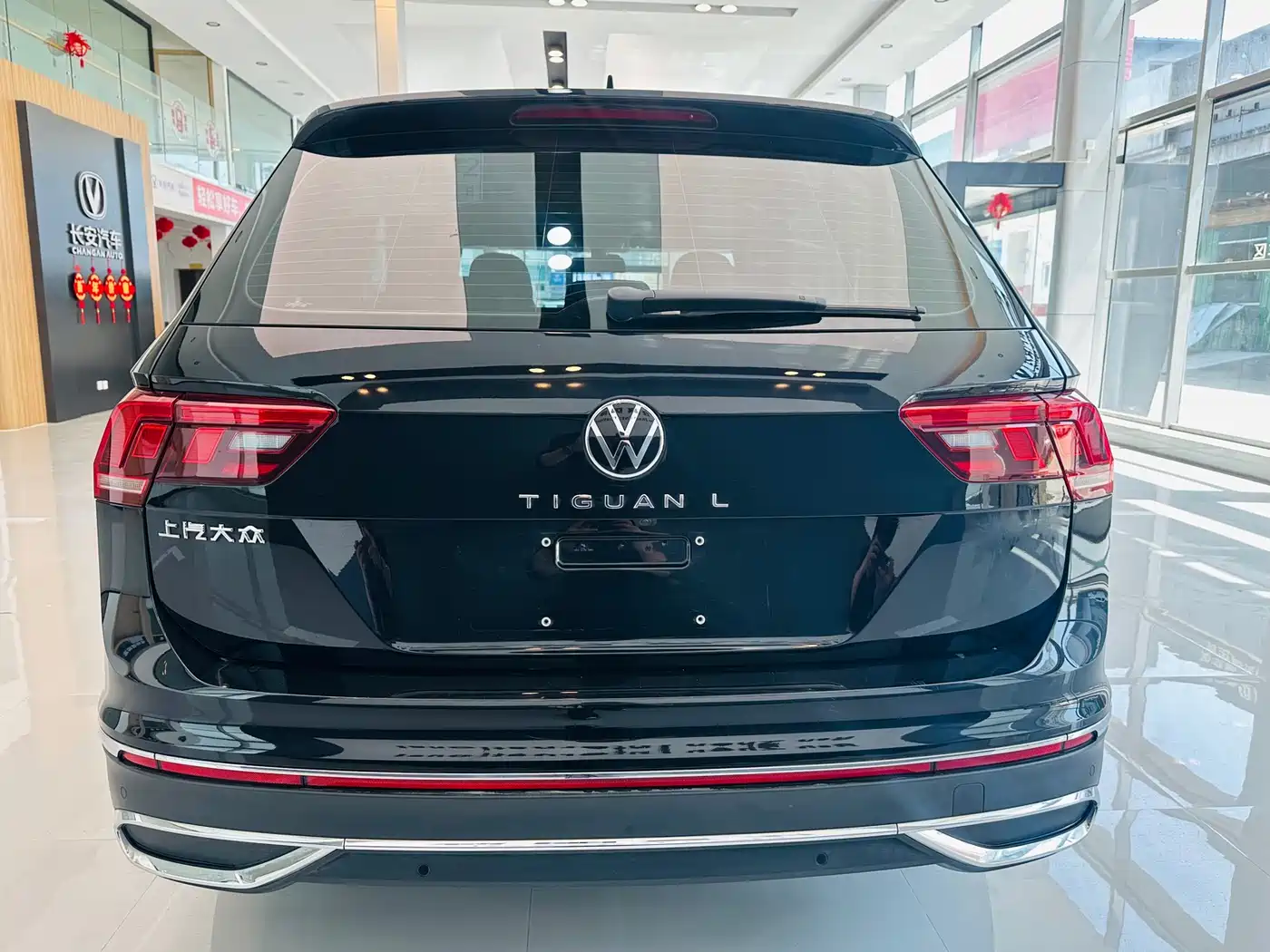 Volkswagen Tiguan L 2023 280TSI 2WD Trend Limited Edition фото 6