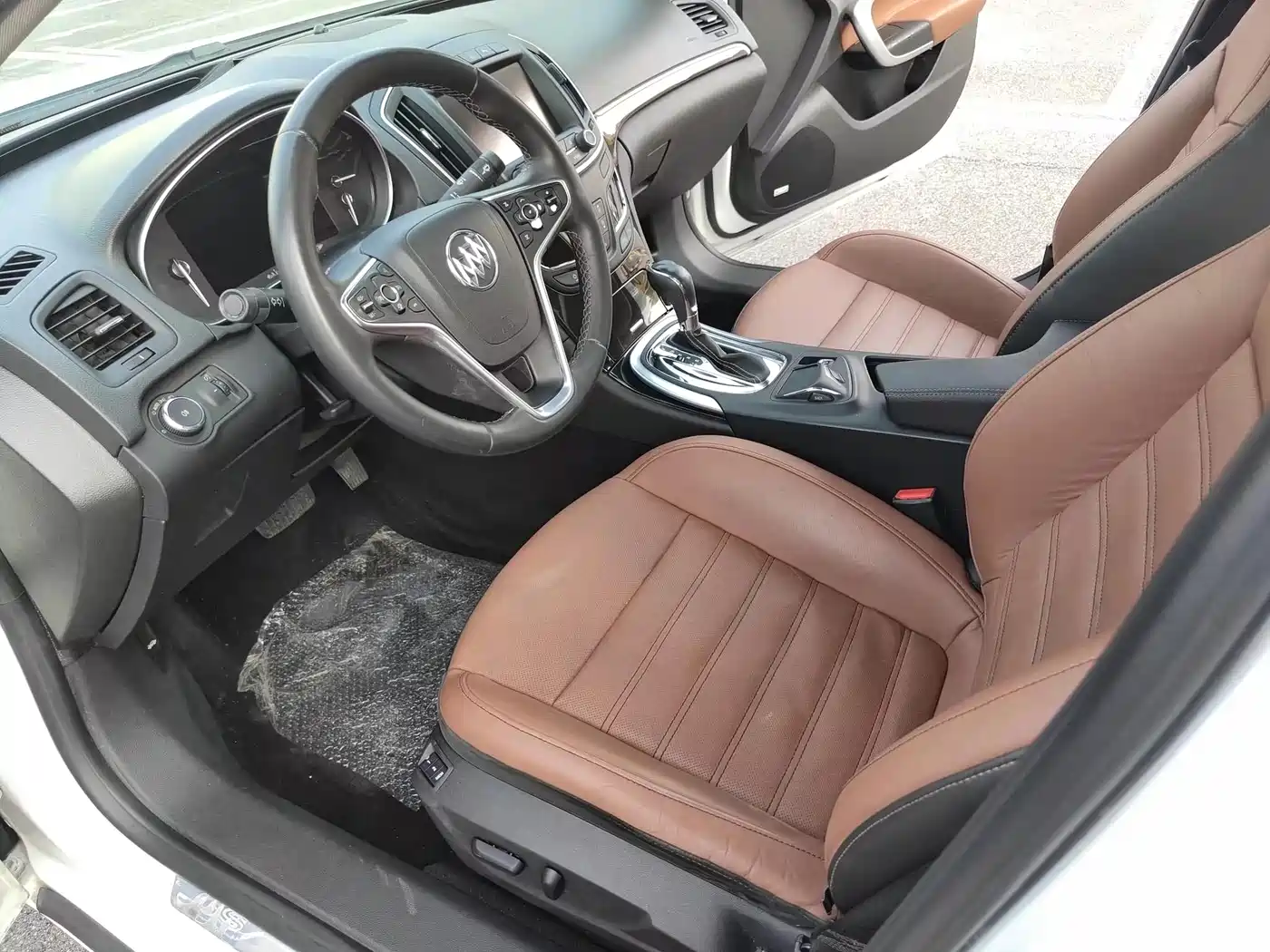 Buick Regal 2014 GS 2.0T Passion Sport Edition фото 12