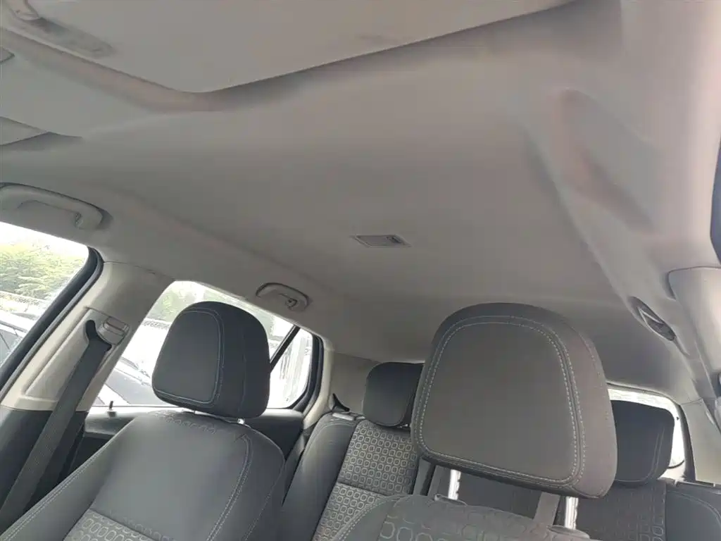 Chevrolet Trax 2014 1.4T Automatic 2WD Comfort фото 18