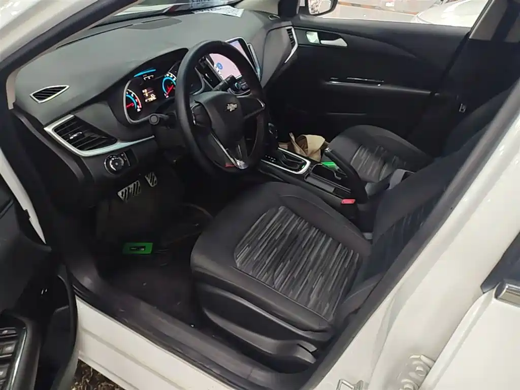 Chevrolet Cavalier 2019 320 Auto Sunroof Enjoyment Edition фото 15