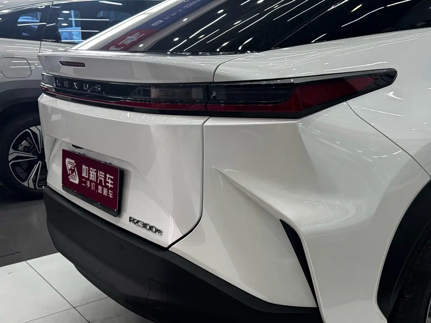Lexus RZ 2024 2023 300e Long Range Touring Edition