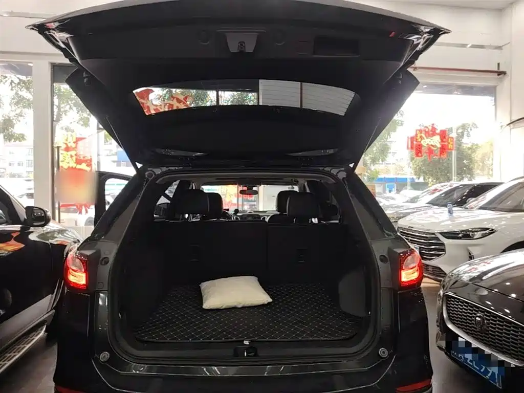 Chevrolet Equinox 2017 535T Automatic Realm Edition фото 19