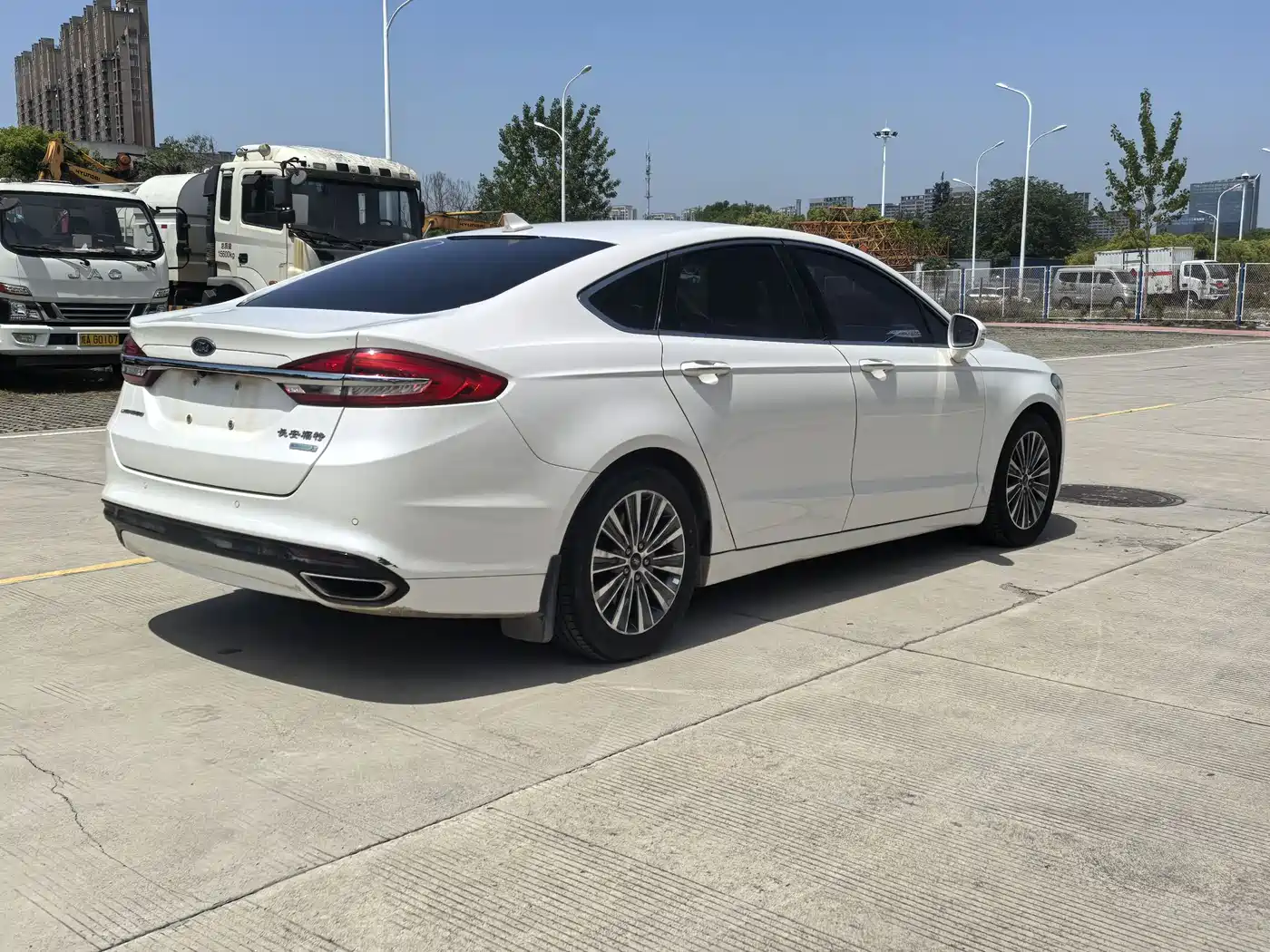 FORD MONDEO