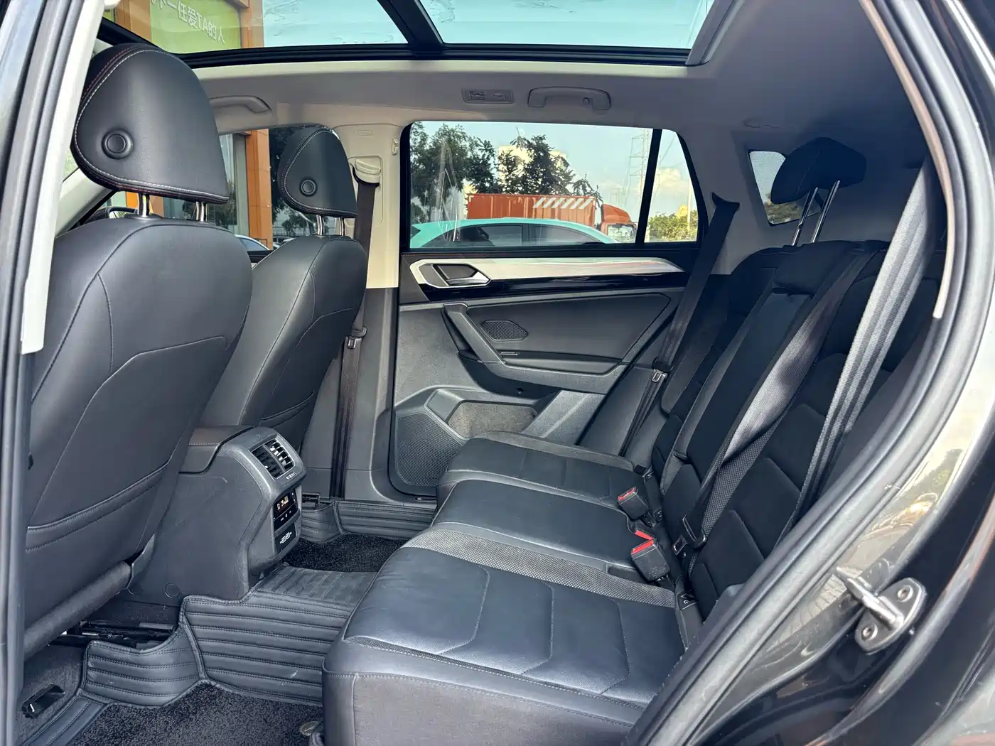 Volkswagen Tayron 2020 330TSI 2WD Luxury Smart Edition фото 12