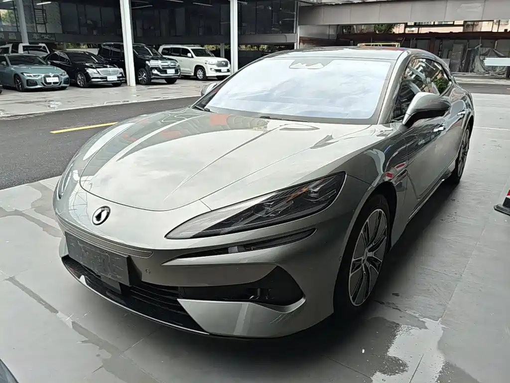 Denza Z9GT 2024 Model 1100 AWD Max Edition