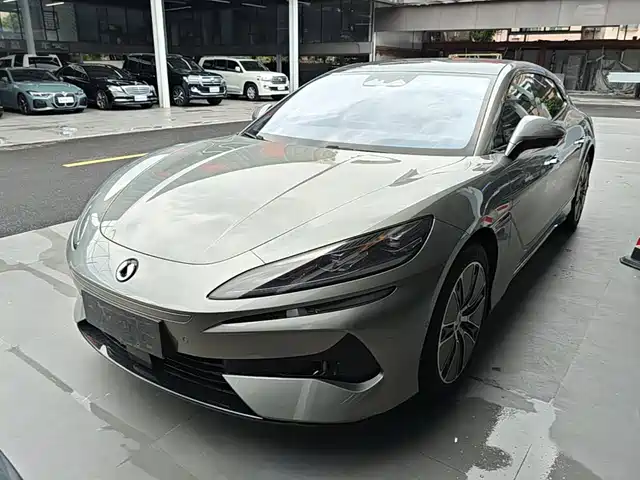 Denza Z9GT 2024 Model 1100 AWD Max Edition