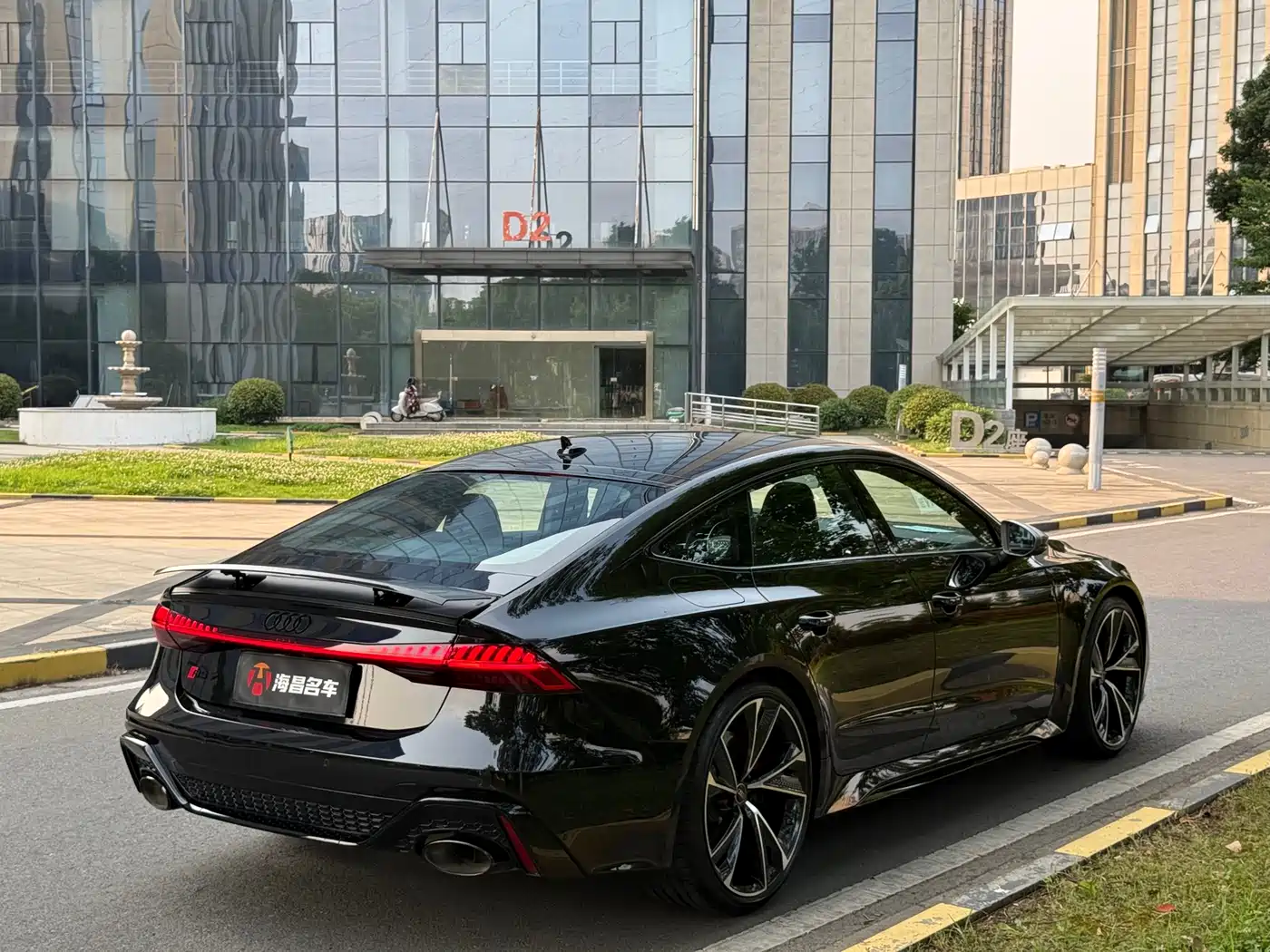 Audi RS 7 2024 RS 7 4.0T Sportback Performance фото 9