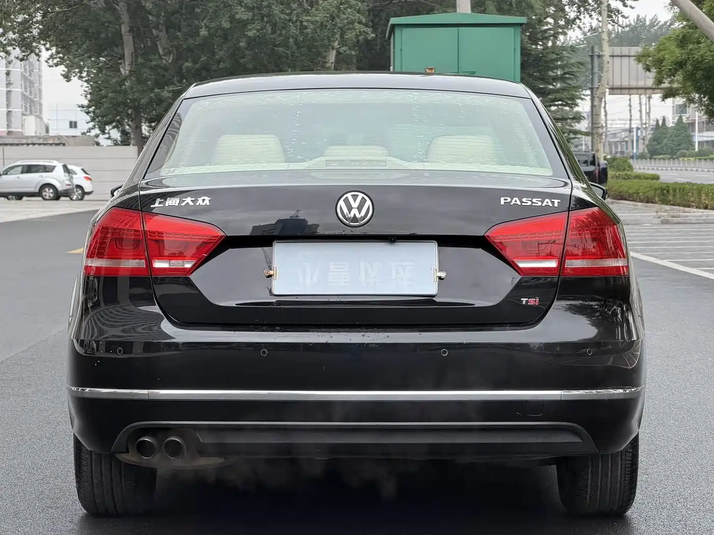 Volkswagen Passat 2011 1.8TSI Automatic Premium Edition фото 5