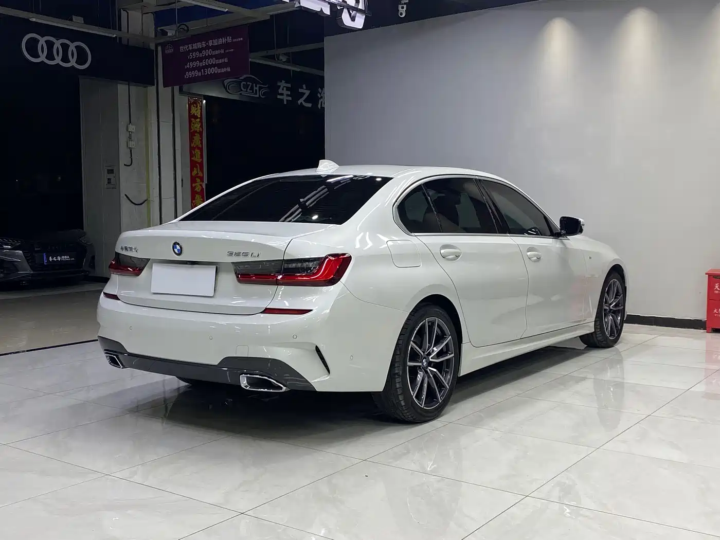 BMW 3 Series 2020 325Li M Sport Package фото 20