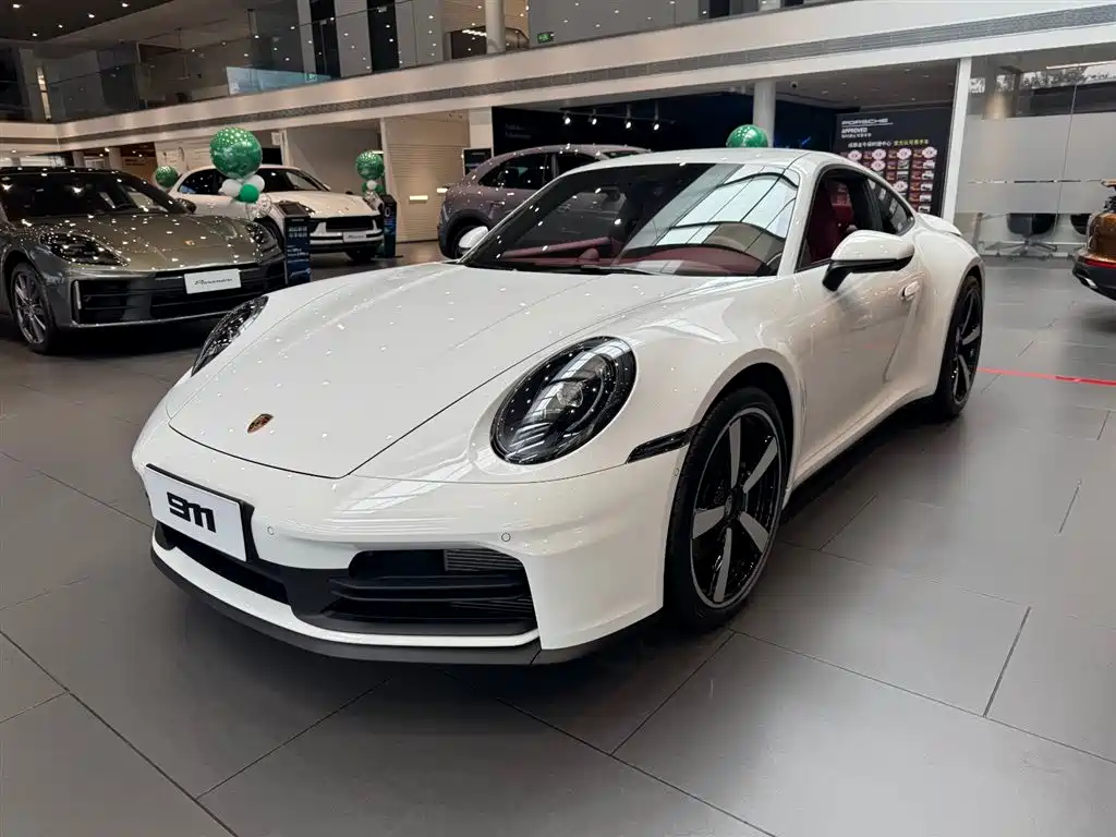Porsche 911 2026 Carrera 3.0T