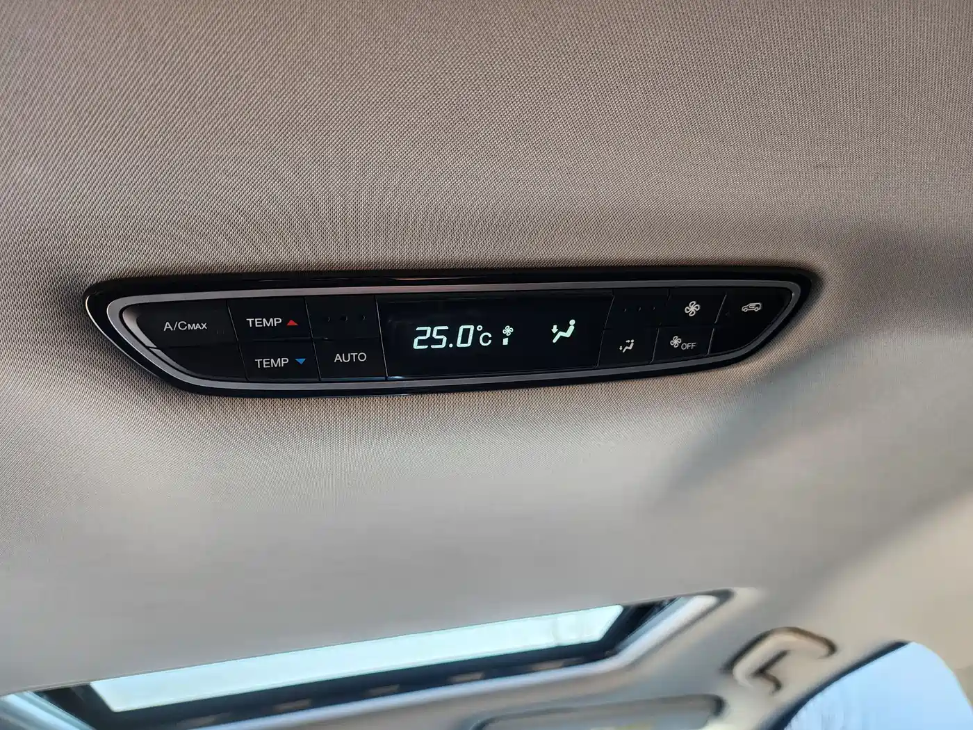GAC Trumpchi Trumpchi M8 2021 Leading Show Series 390T Premium Edition фото 22