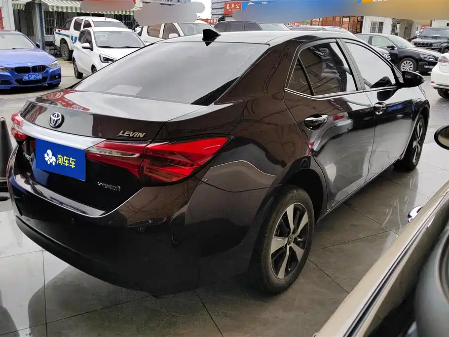 Toyota Levin 2017 Facelift Hybrid 1.8H GS-L E-CVT Leading Edition China V фото 3